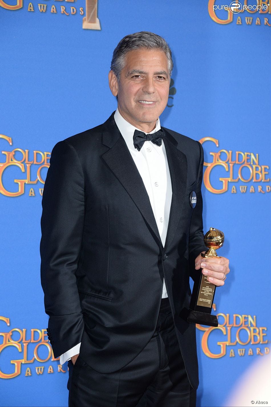 1698719-george-clooney-posing-in-the-press-room-950x0-1