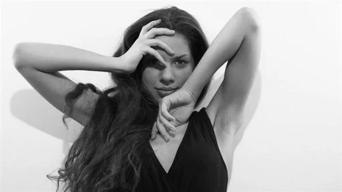 ilianna-Copy