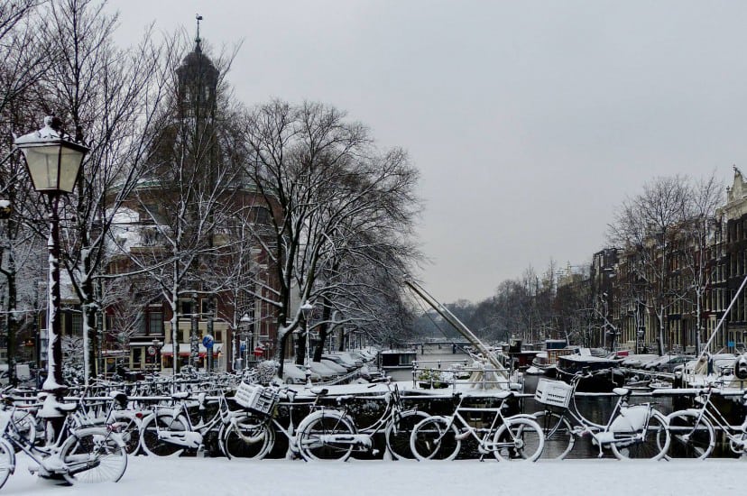 amsterdam_singel_snow1-980x550